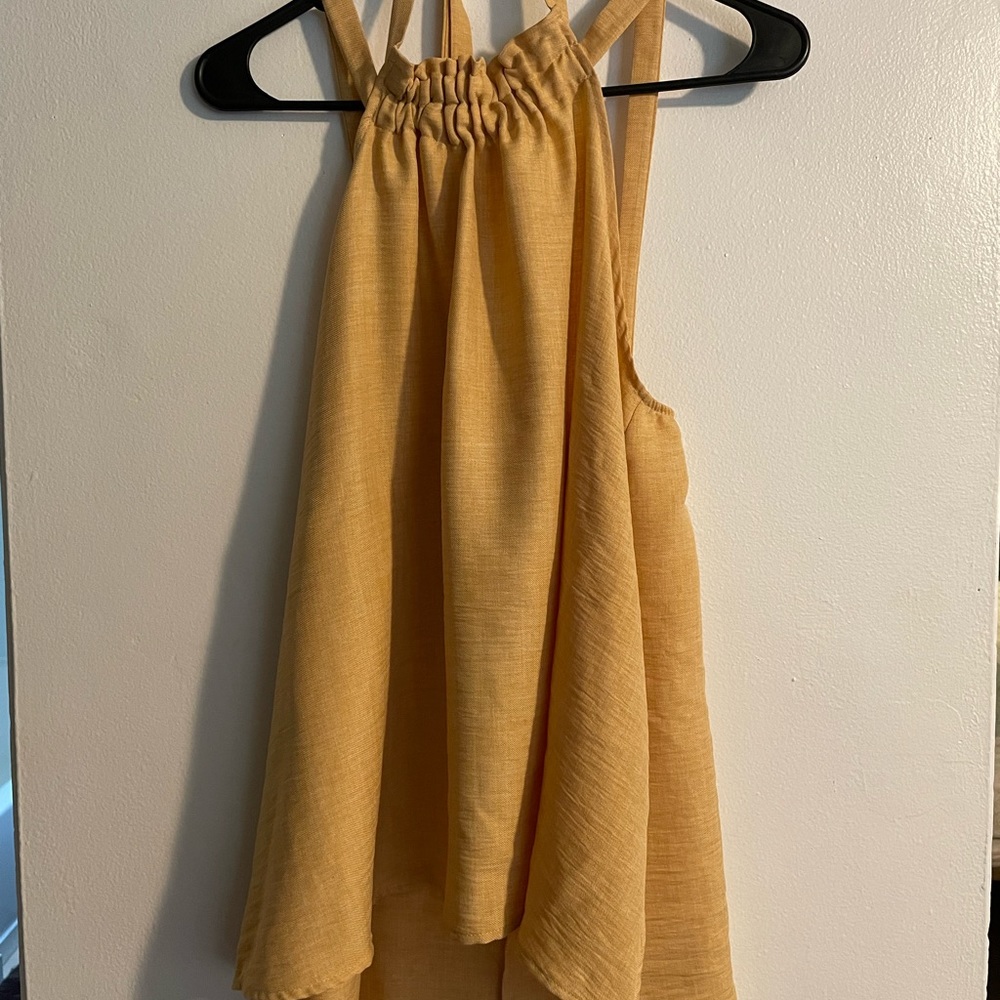 Easel Los Angeles high neck top